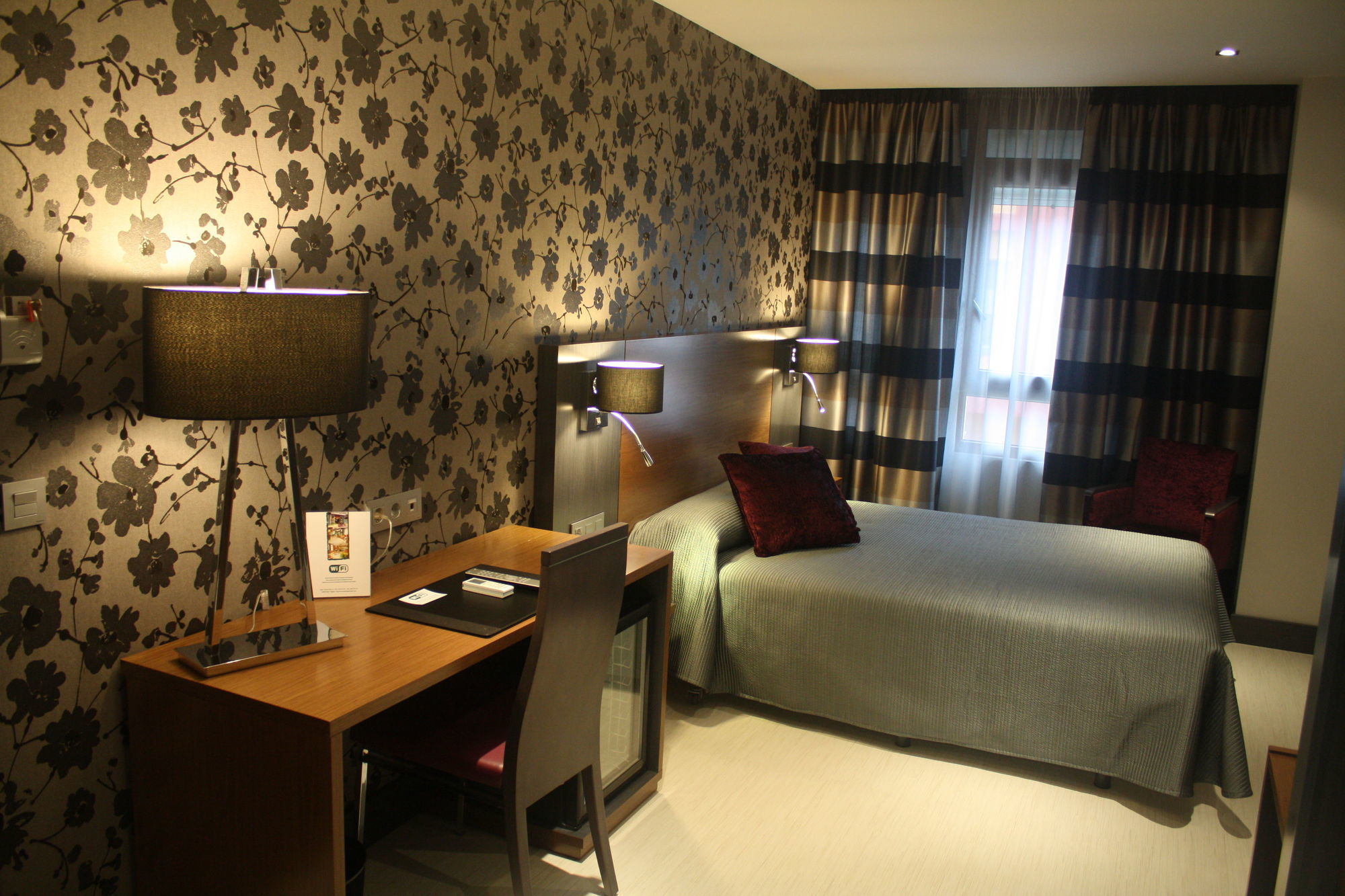 Hotel Regio Cadiz Room photo